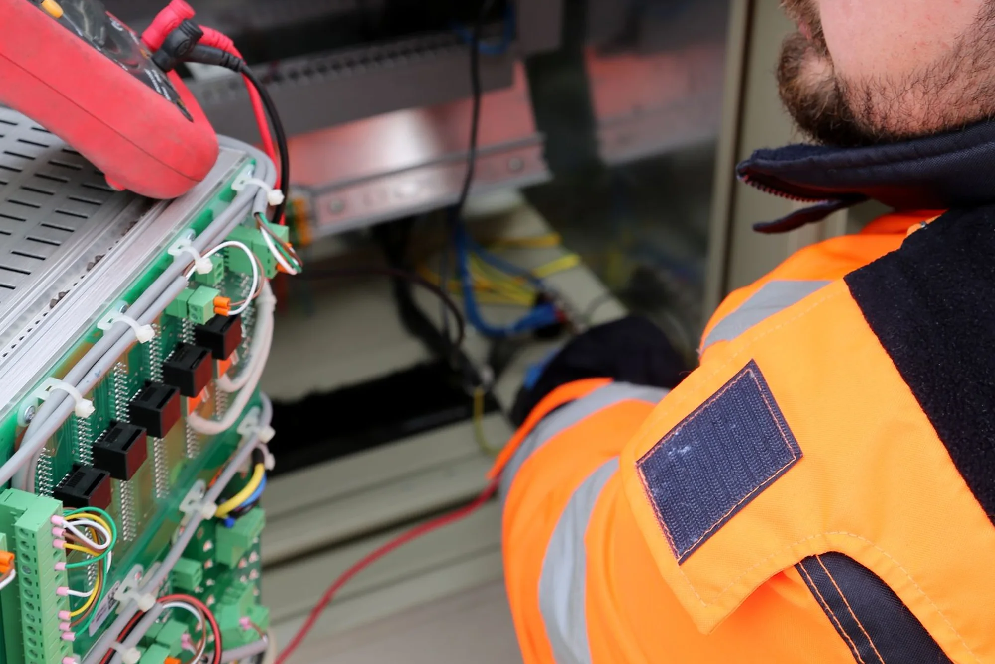Wiring for a commercial warehouse