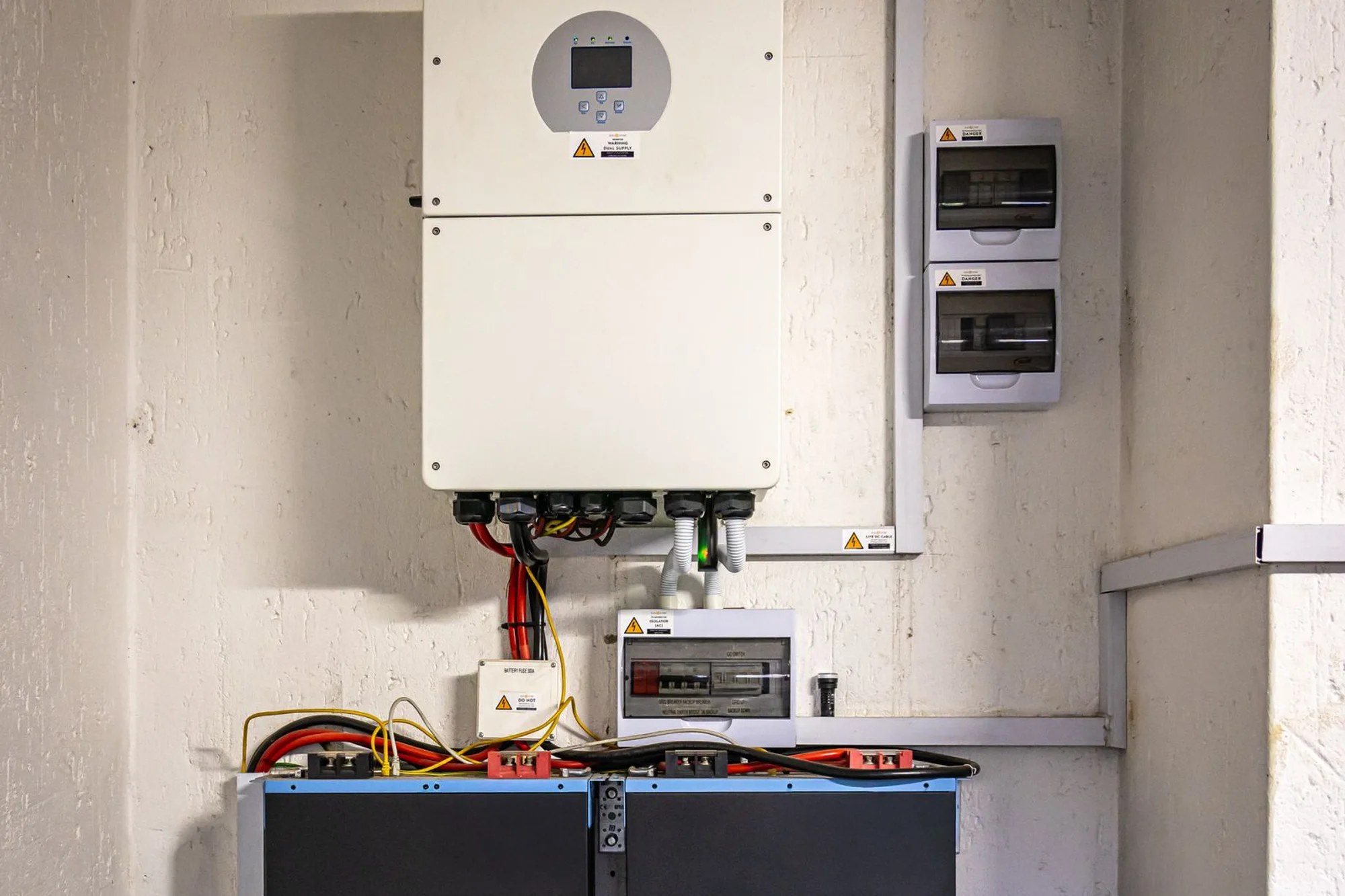 Inverter and storage battery of a solar system