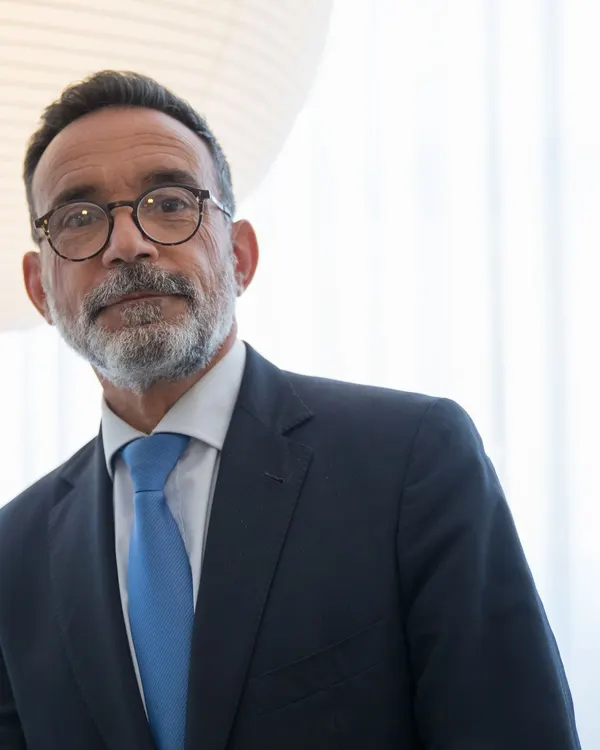 Notaio Avv. Marco Bernasconi