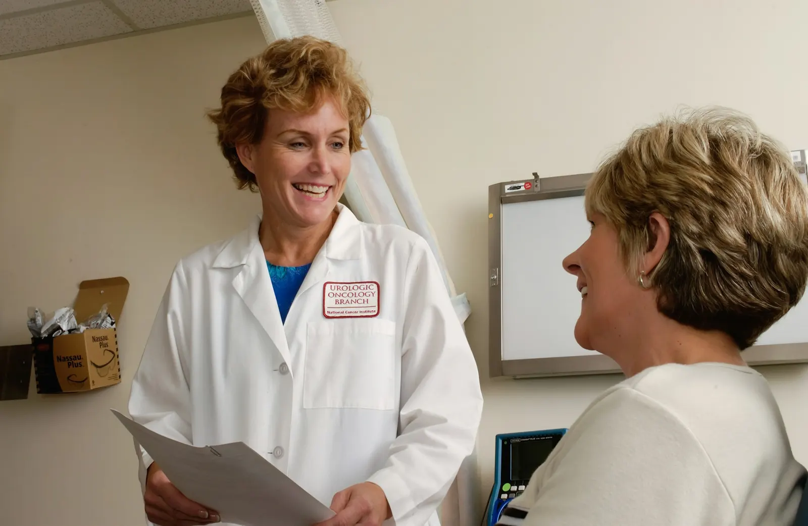 A doctor in a calm conversation with a patient