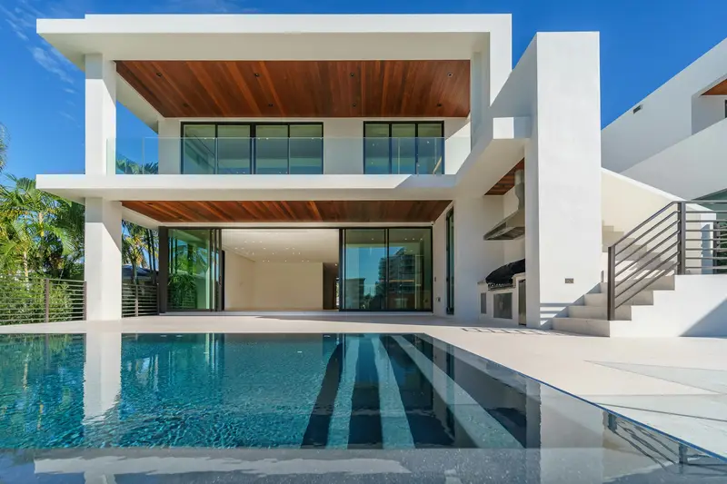 Modern apartment in Besso