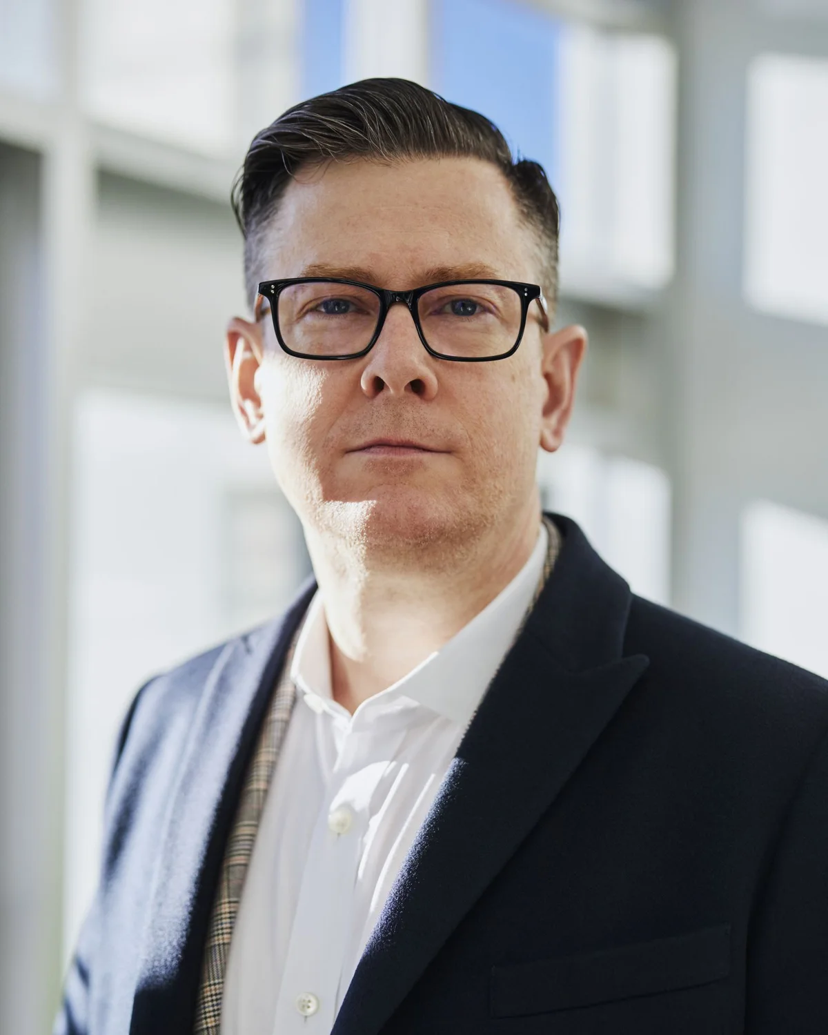 Portrait of the wealth adviser