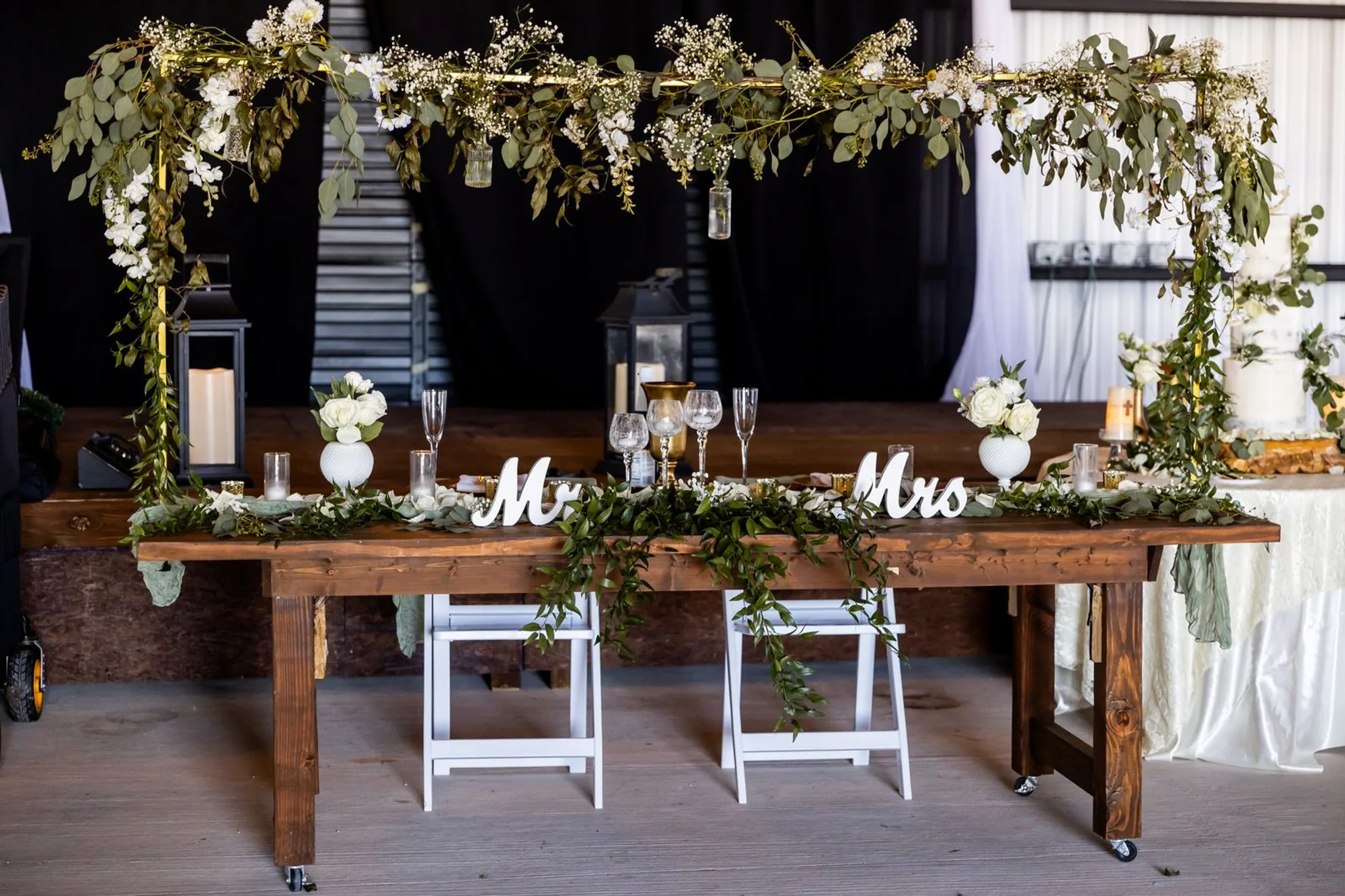 The long table under the lights